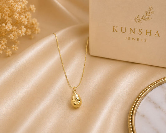 Aurora Gold Drop Pendant Necklace for Women
